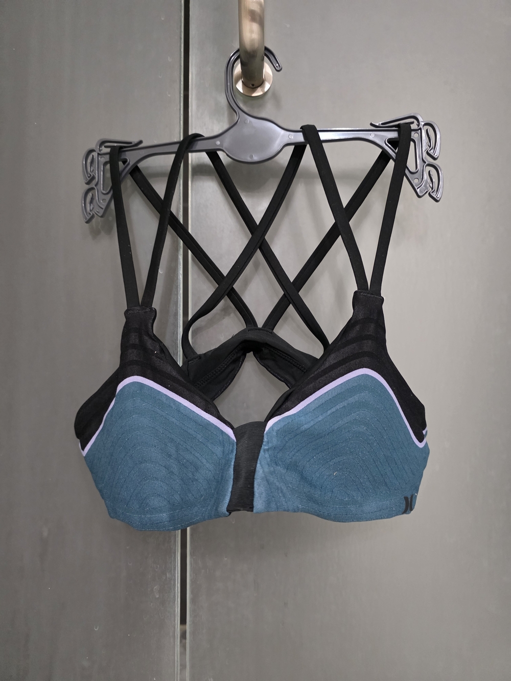 Hurley Strappy Black & Teal Sports Bra Swim Top. Size XS-S